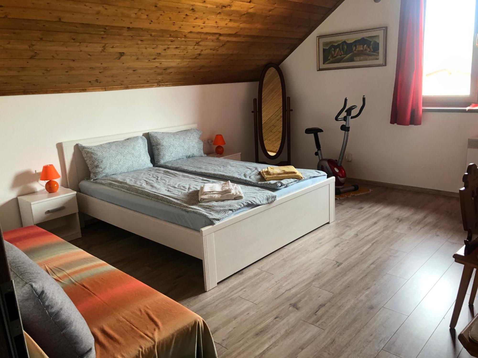 Casa Spas Banská Bystrica Exteriér fotografie
